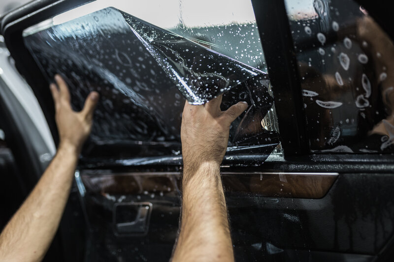 Service Images: 7-reasons-to-avoid-diy-auto-tinting
