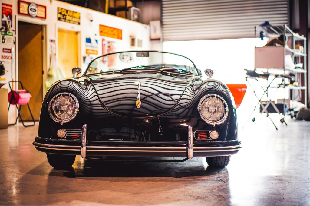 Service Images: 1F72C9A8-BF27-493E-9F2F-7AA0E7C93C64