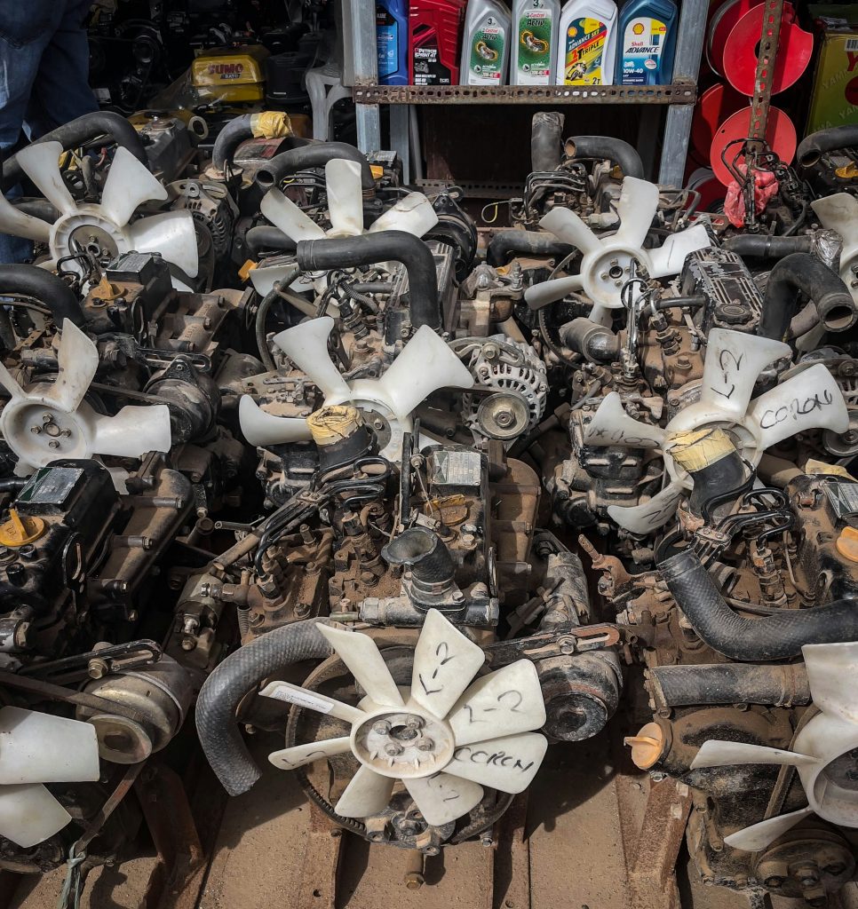 Service Images: 6245F793-9D91-407E-8314-326C476B7853