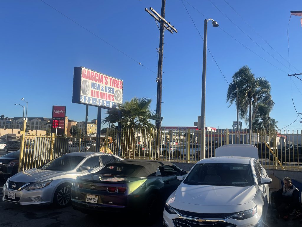 Service Images: IMG_3504