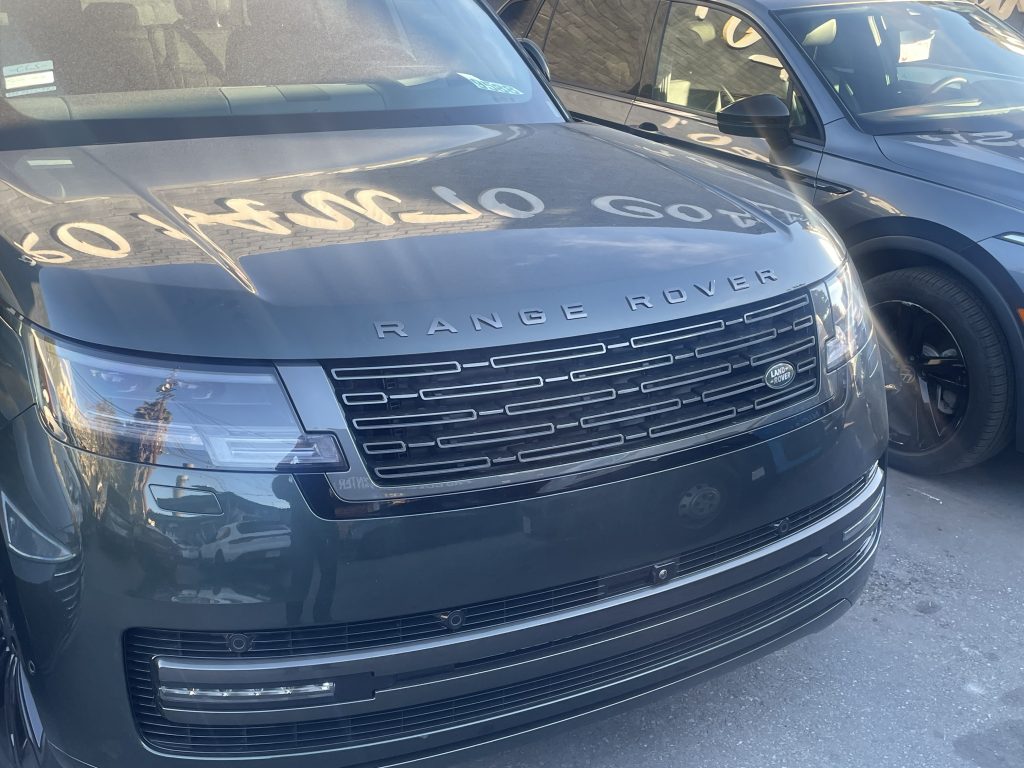 Service Images: IMG_3545